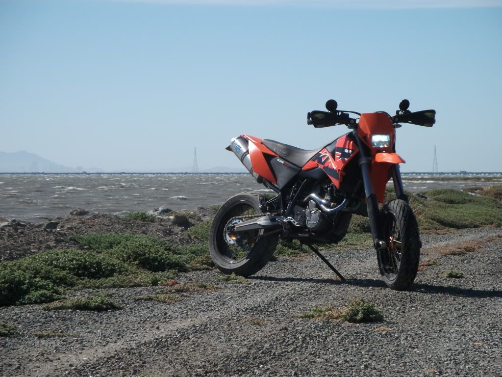 KTM005-1.jpg