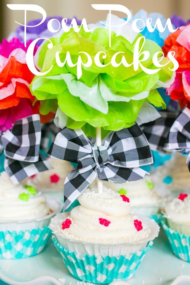 DIY Pom Pom Cupcakes