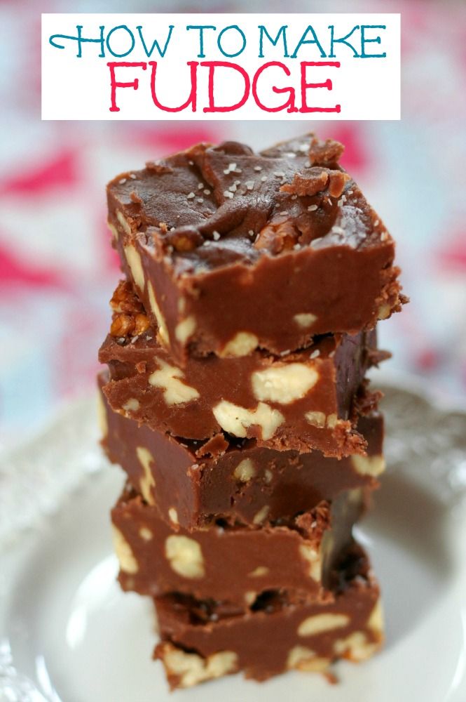 How to Make Chocolate Pecan Fudge