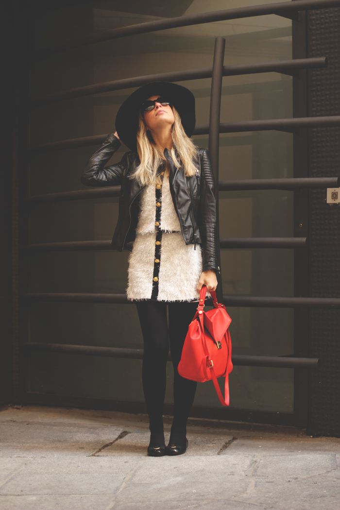 My Showroom Blog Priscila Betancort, MY SHOWROOM, Carlos Toun, vestido, eBay, blanco y negro, Melissa, Zara, Parfois, Gafas de sol, Bershka, kling,
