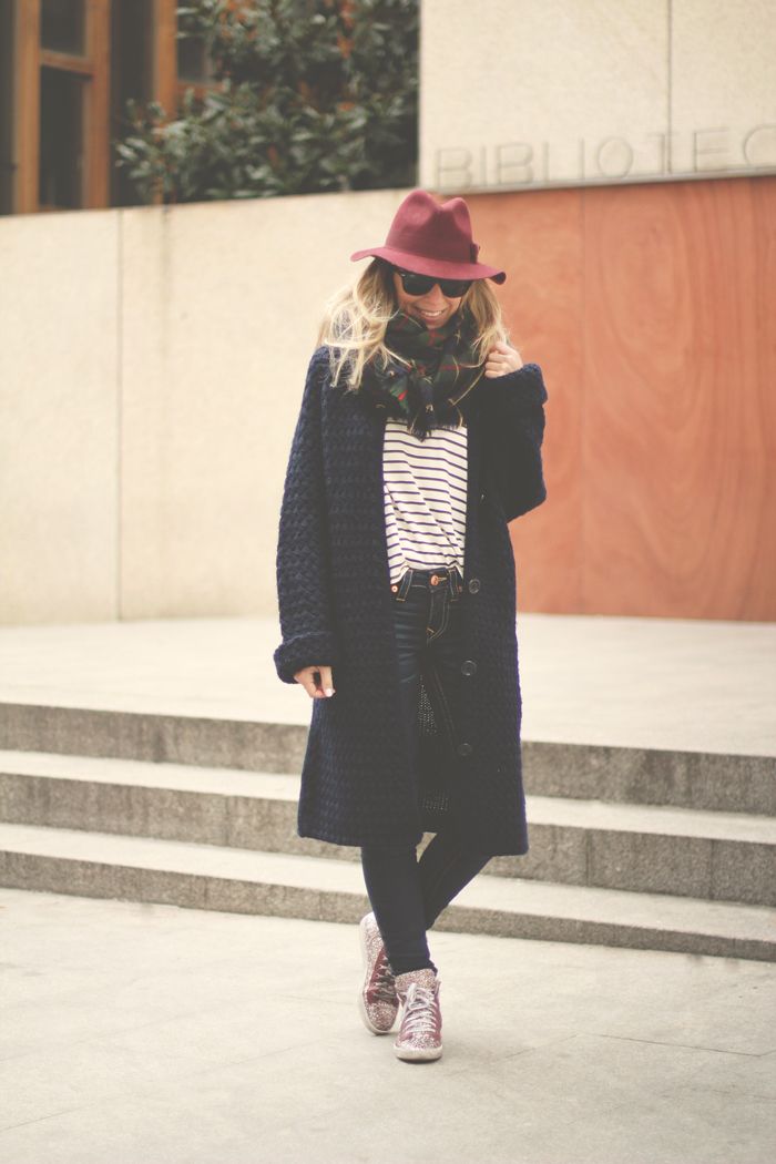 My Showroom Blog Priscila Betancort, MY SHOWROOM, teenvogue, Carlos Toun, Vintage, Ray-Ban, Sarenza, Fantik, OuiPetit, Zara, Melene, True Religion, HM, queen's Wardrobe, sombrero,