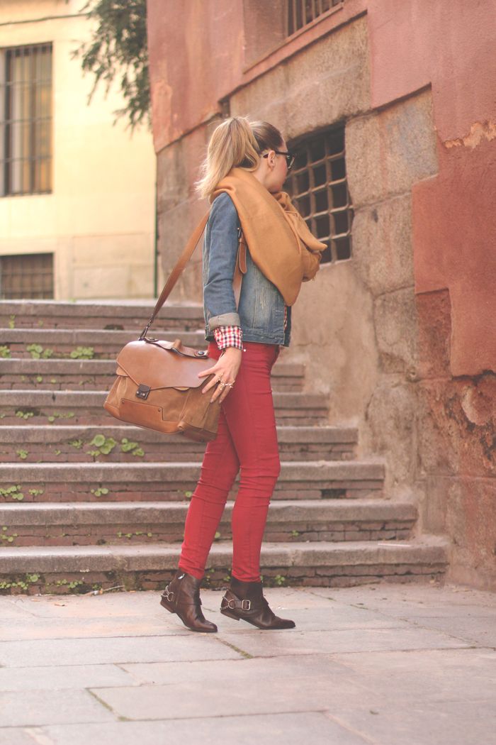 My Showroom Blog eBay, camisa de cuadros, anillo, SuitBlanco, look con vaqueros, rayban, Ray-Ban, optifactory, fashion Pills, botas, Zara, Sarenza, JanetJanet, bolso marrón, Priscila Betancort, Carlos Toun, MY SHOWROOM,